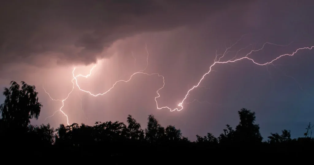 New World Record Alert: Weather Satellite Records Longest Lightning Flash of 515 Miles
