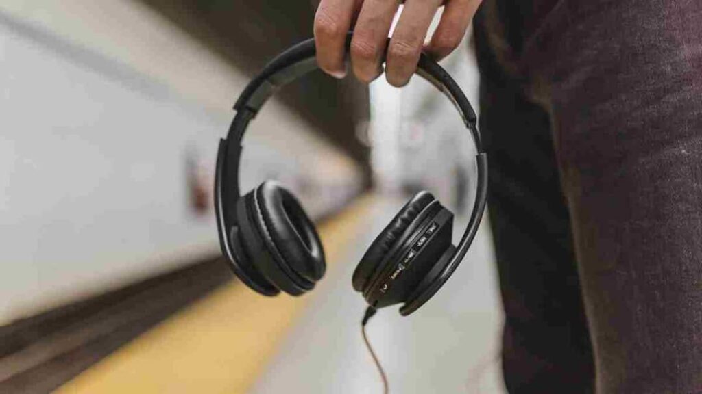 Shocking revelation! Dangerous chemicals found in headphones of big brands, shocking revelation in study