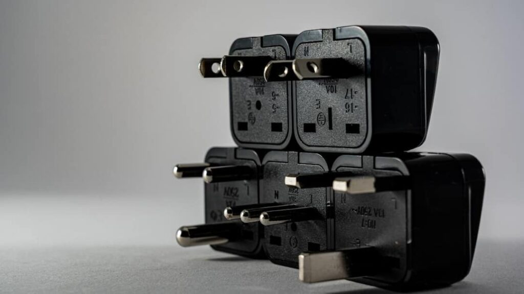 A small mistake can increase the risk of short circuit! Know how Smart Plug increases people’s problems
